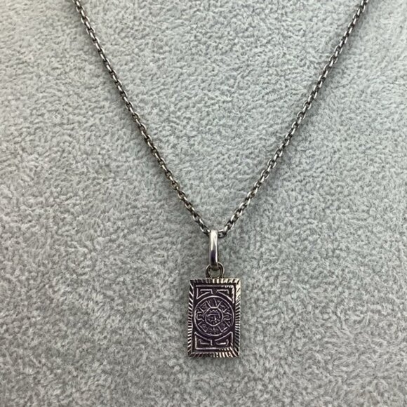 Vintage Sterling Silver Aztec Calendar Pendant Necklace unisex - Picture 2 of 5